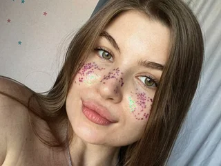NylonMuse Straight webcam from Ukraine